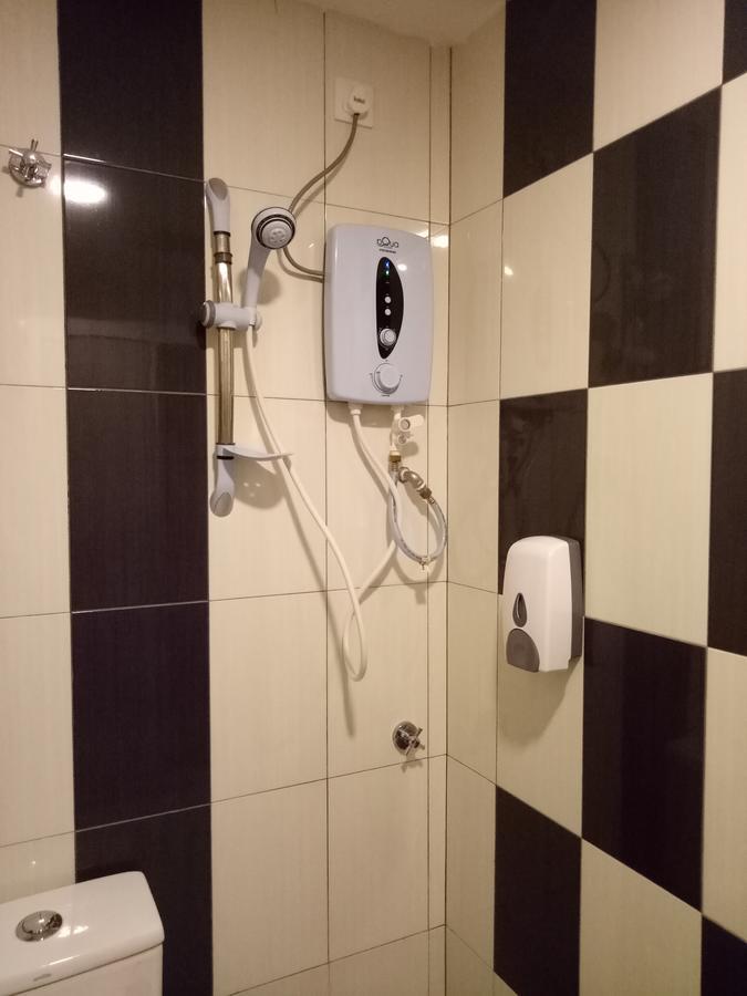 Hotel Sri Bernam Sabak Bernam Buitenkant foto